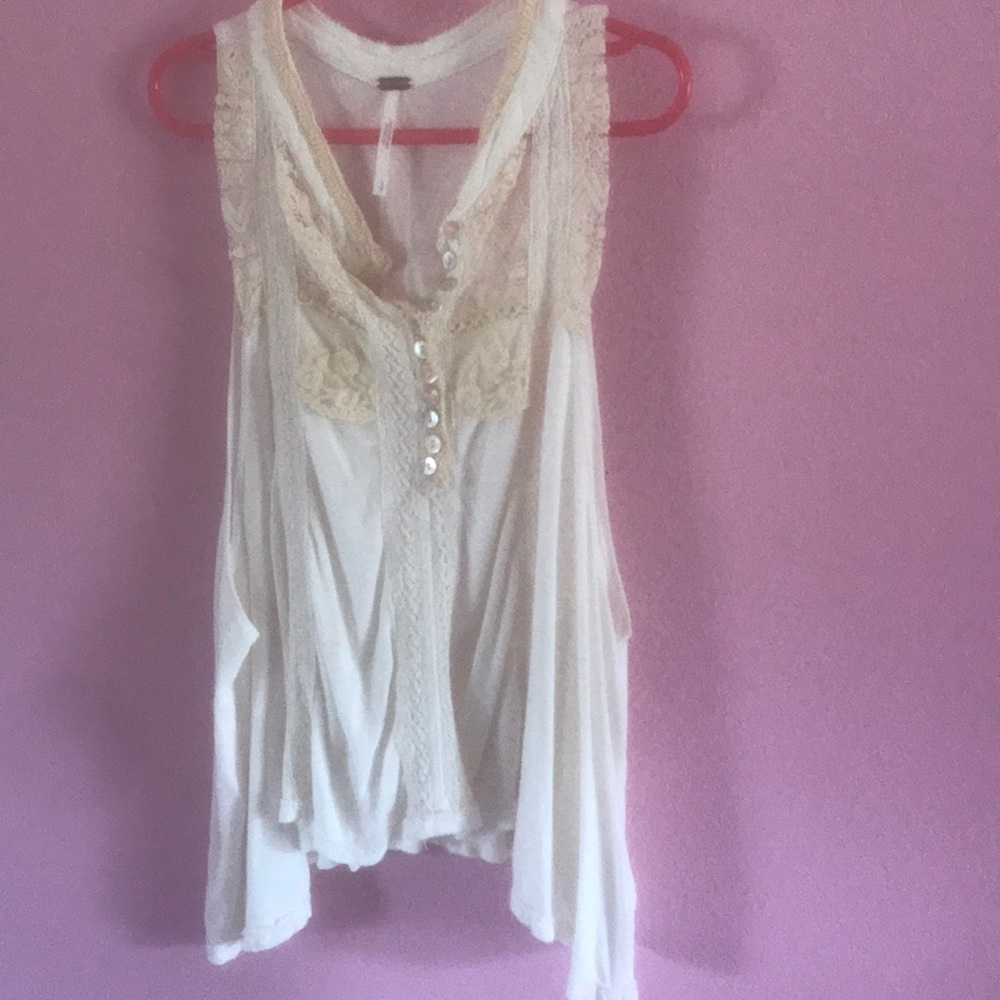 Free people tank top~ NEVER WORN